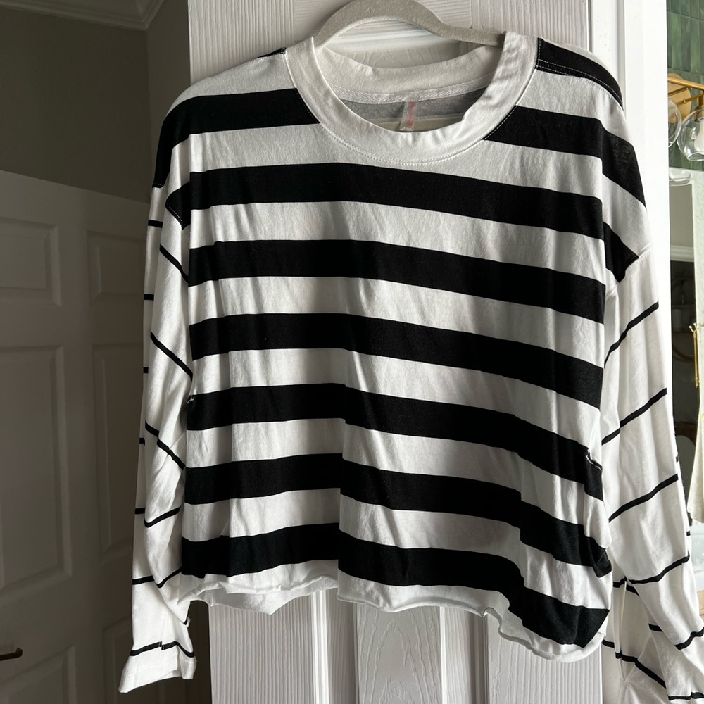 Free people inspire tee